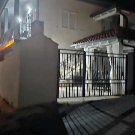 Apartman Stella Rovanjska Exterior photo